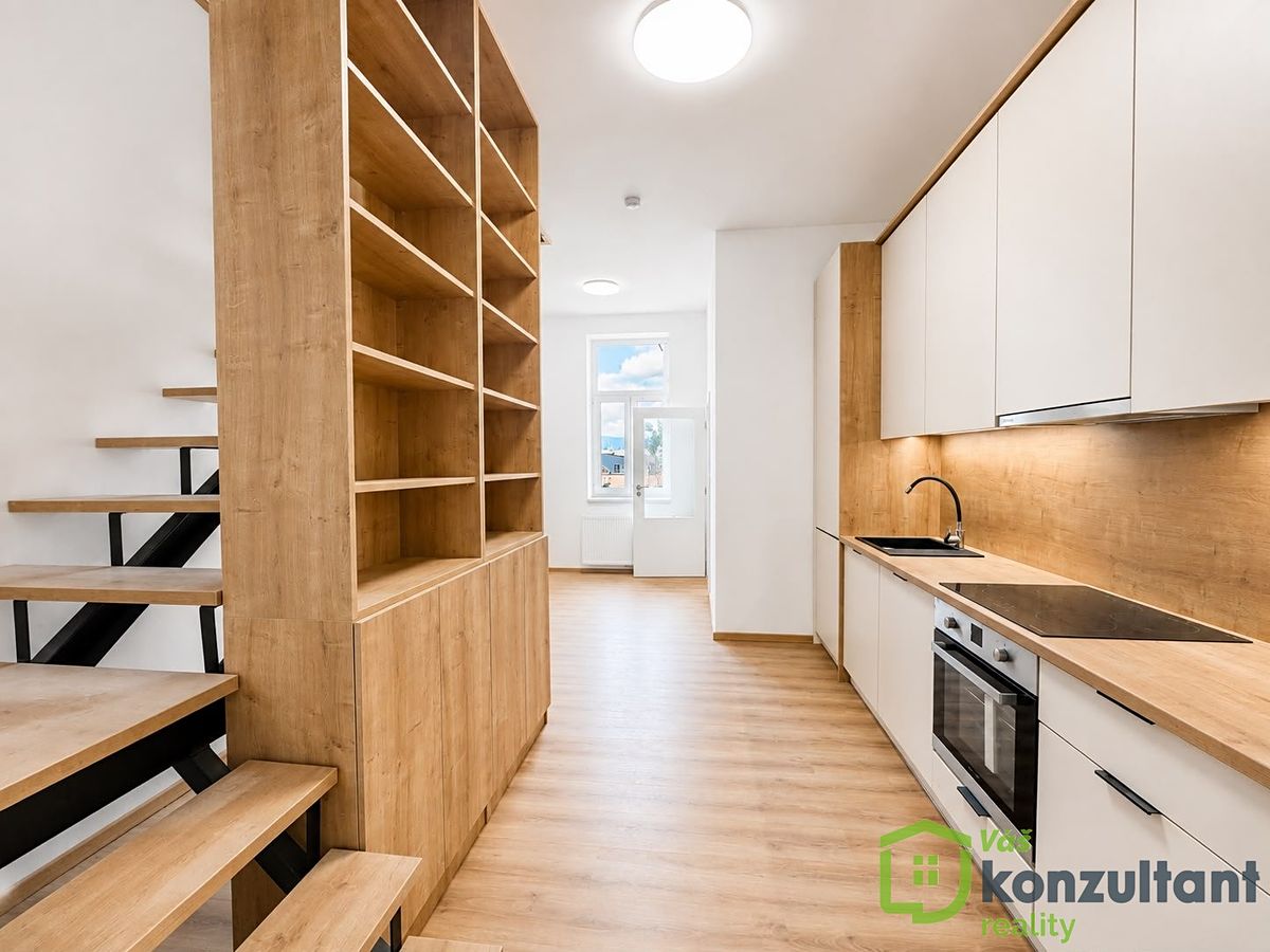 Pronájem bytu 5+kk 93 m²